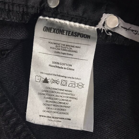 One Teaspoon Bonitas Shorts 26 Black Cut off Denim Button Fly Destroyed Festival - Picture 14 of 14